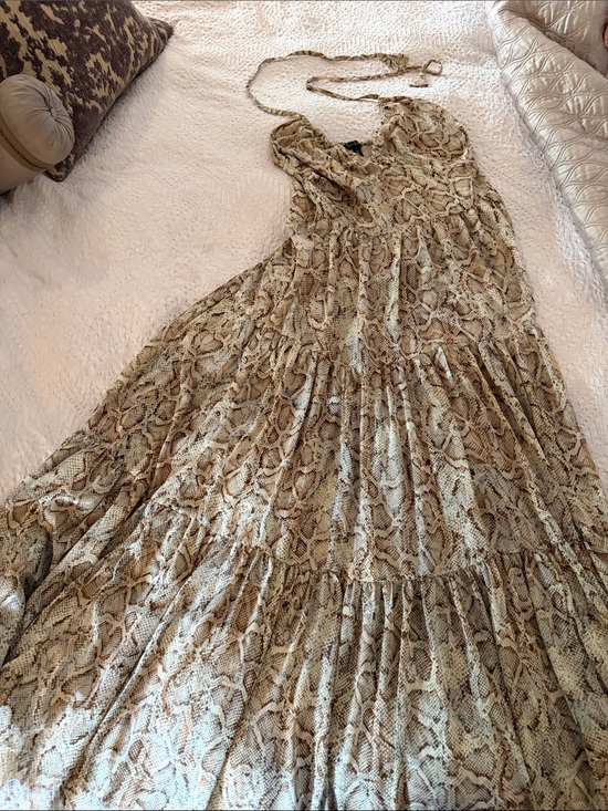 Jessica Simpson Dresses & Skirts - Jessica Simpson Taupe Snake-Print Halter Maxi Dress